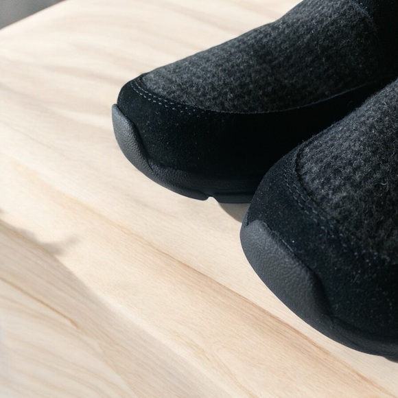 LANDS’ END Sherpa Lined Suede All Weather Black Mule Size 10 Durable Gothic Goth - Picture 8 of 12